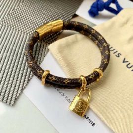 Picture of LV Bracelet _SKULVbracelet12072611403